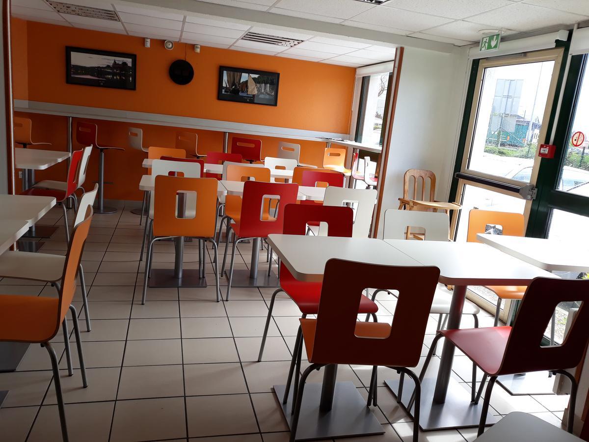 Premiere Classe Orleans Ouest - La Chapelle St Mesmin Esterno foto